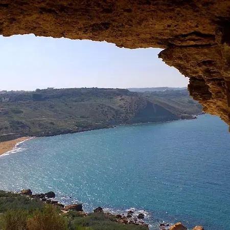 Mj Oda ve Kahvaltı 4*