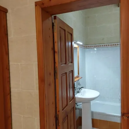 Mj ベッド・アンド・ブレックファスト 4*