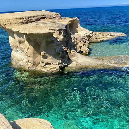 ベッド・アンド・ブレックファスト Mj