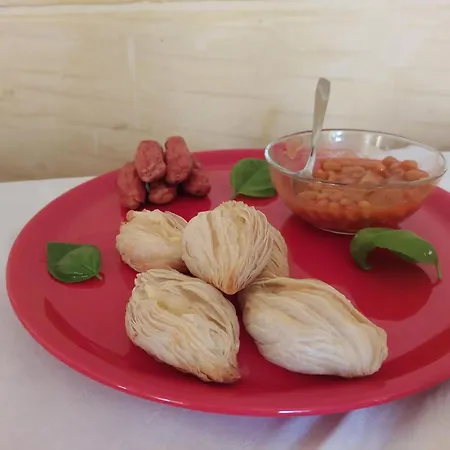 Mj Bed & Breakfast 4*