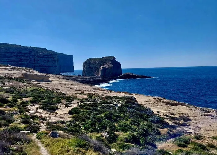 Mj فندق مبيت وإفطار 4*