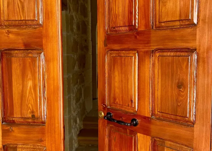 فندق مبيت وإفطار Mj Xagħra