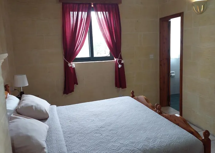 فندق مبيت وإفطار Mj Xagħra